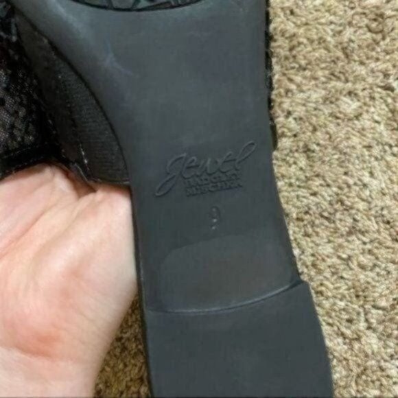 Badgley Mischka Jewel Studded Rhinestone Black Mule Flat Shoes Size 9 - Picture 8 of 8